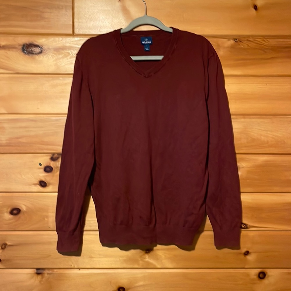 Old Navy V-Neck